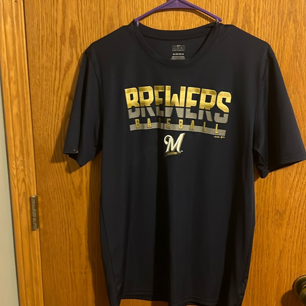 Genuine merchandise Brewers youth XL